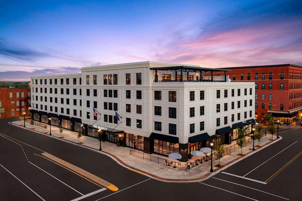The Bradley Otel Fort Wayne Dış mekan fotoğraf